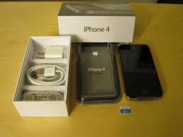 Apple iPhone 32 GB 4 cuatribanda HSDPA Unlocked Telfono GPS (SIM Free)