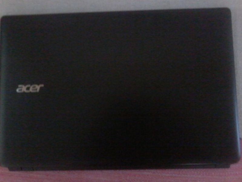 Notebook Acer 3 GB windows 8  tela 15