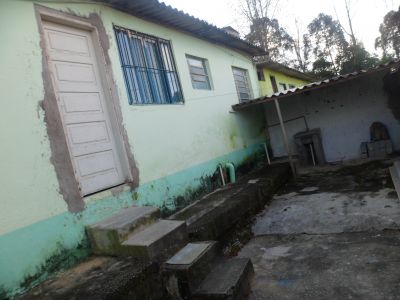Vendo 3 Casas Urgente na Cidade de Embu-Guaçu - SP