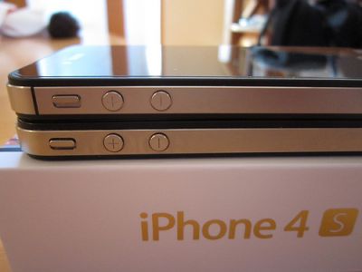 Caja (nuevo):-Apple iPhone 4S 16GB, 32GB, 64GB (desbloqueado de fábrica) (Blanco / Negro) en precios