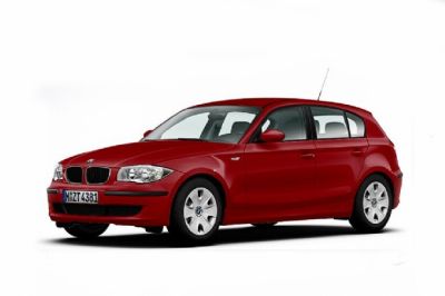 VENDE - SE CARROS NOVOS OK , O 118 i SERIES 1 DA  BMW  COM 5 PORTAS ANO 2011 E 2012 COM VARIAS CORES