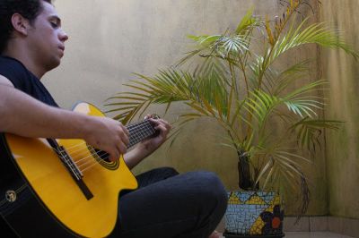 Aprenda violão sem sair de casa - Bela Vista