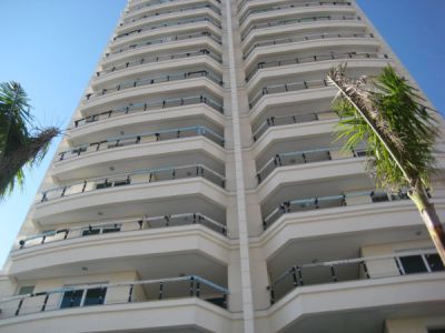 Apartamentos com 3 suítes - Agronômica - Floripa/SC
