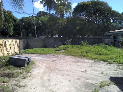 Terreno com 1.580 m² atrás do Aeroporto de Recife